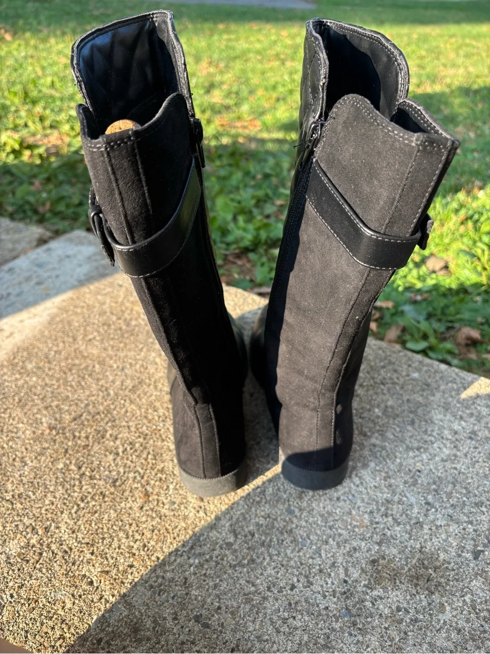 Black Boots by Olive & Edie Full Zip Teagan Girls 4M -See details